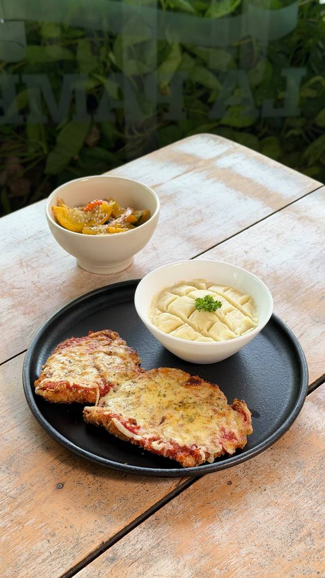 Milanesa de Ternera, de Cerdo o de Pollo a la Napolitana