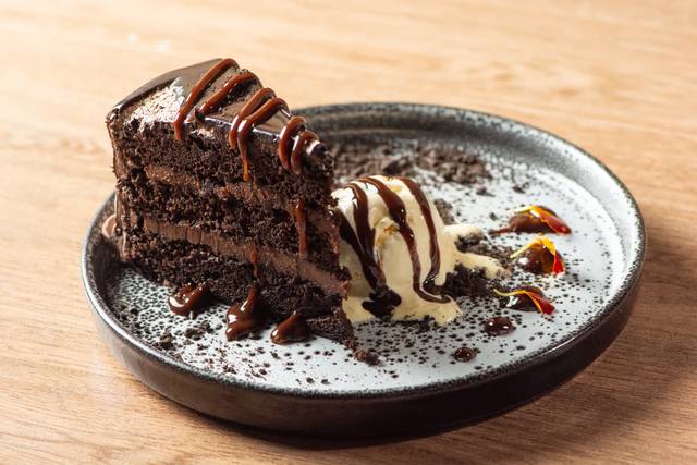 Torta de Chocolate con Helado